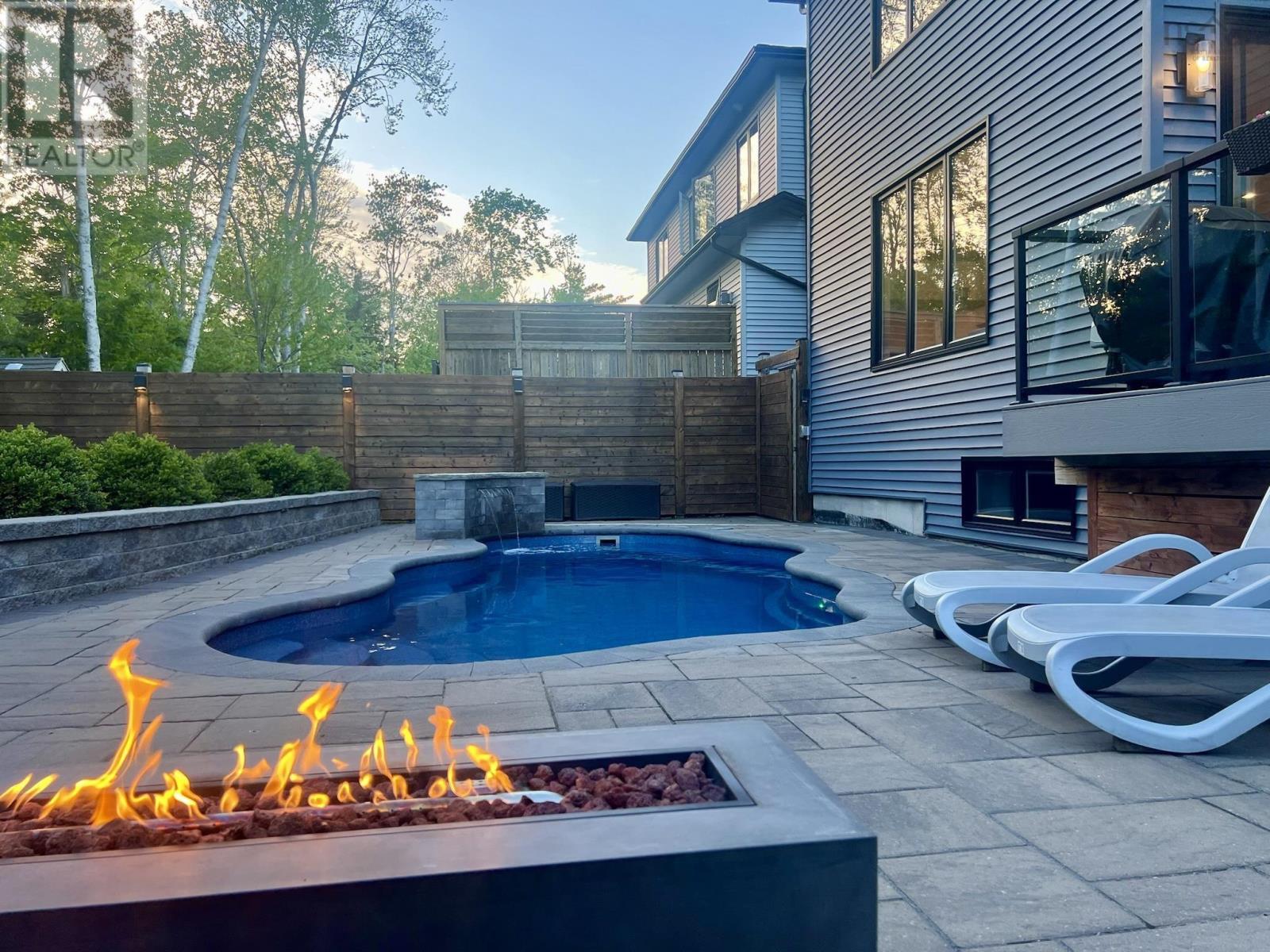 Property 34 of 49 of 49 Crownridge Drive