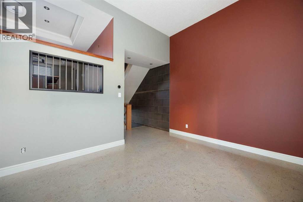 400 Silin Forest Road, Fort McMurray