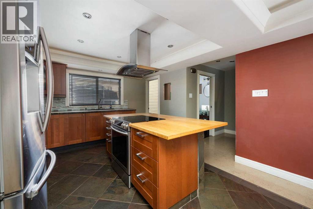 400 Silin Forest Road, Fort McMurray