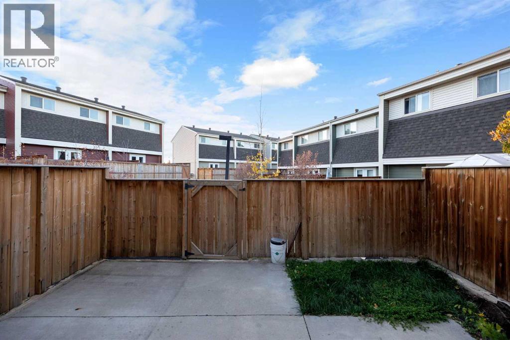 400 Silin Forest Road, Fort McMurray