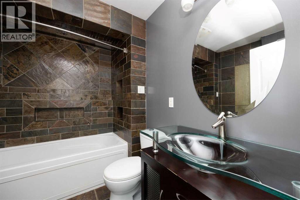 400 Silin Forest Road, Fort McMurray