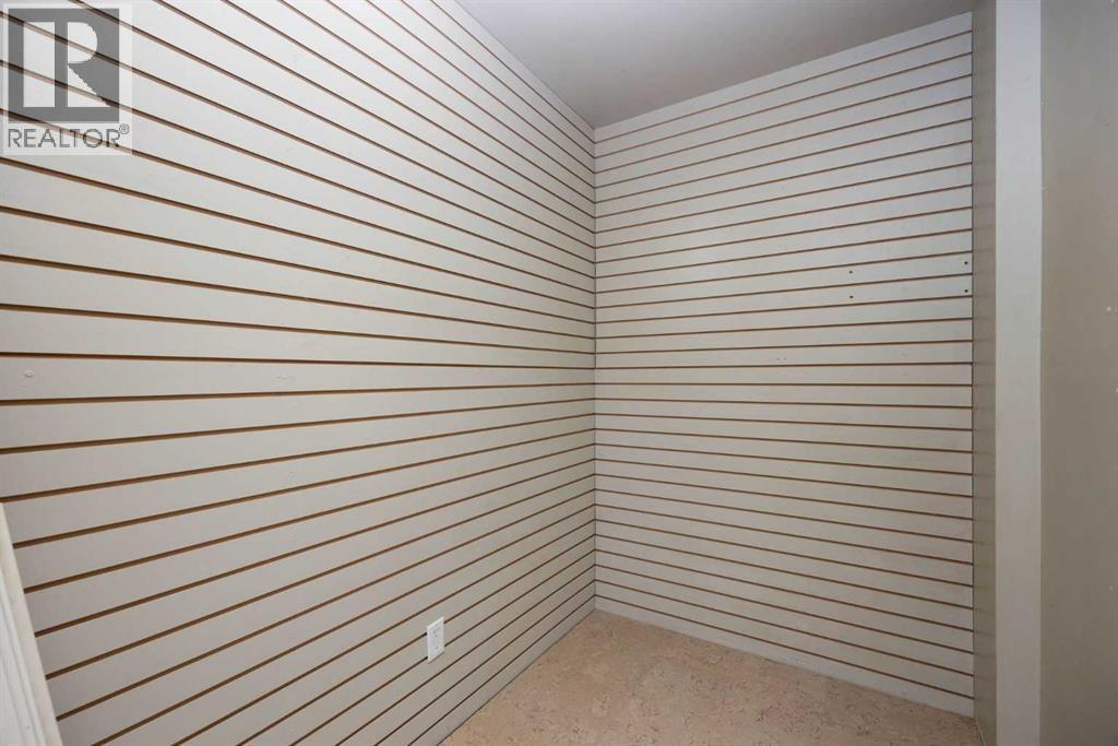 400 Silin Forest Road, Fort McMurray