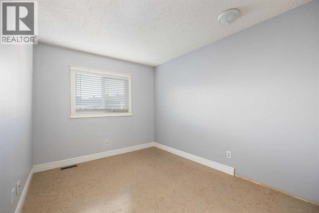 400 Silin Forest Road, Fort McMurray