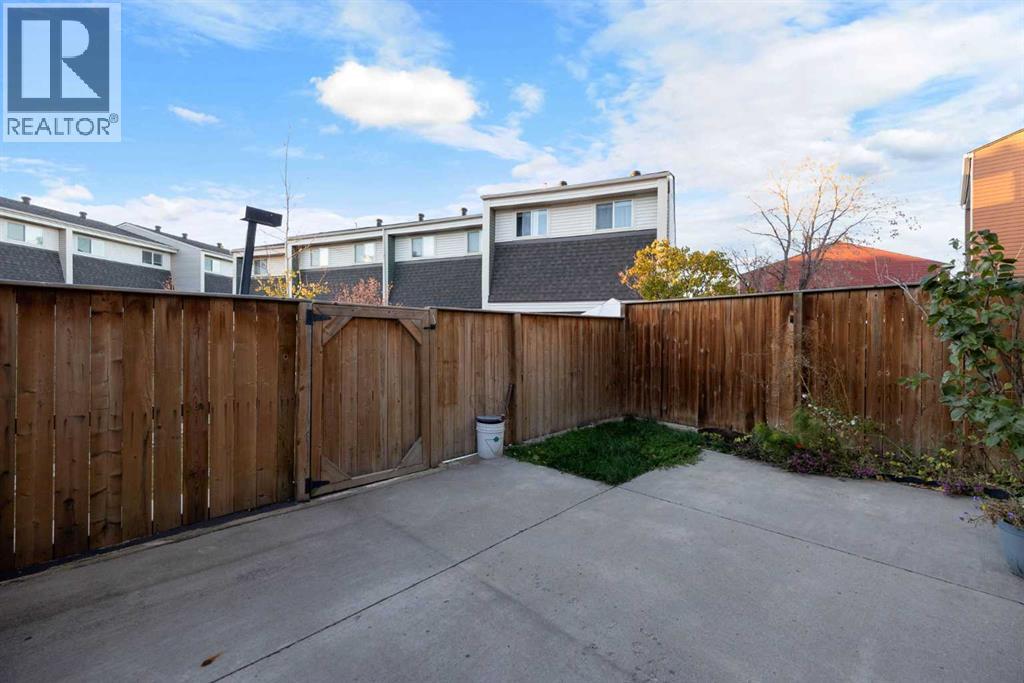 400 Silin Forest Road, Fort McMurray