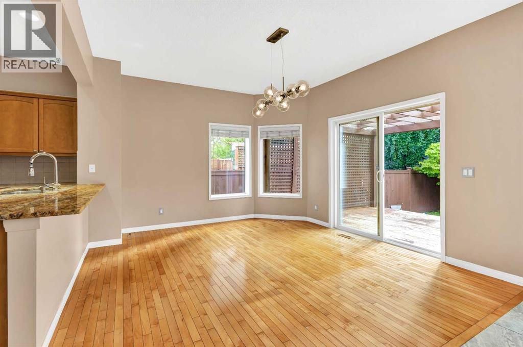 Single Family House for Sale in  Shannon Square SW Shawnessy Calgary 