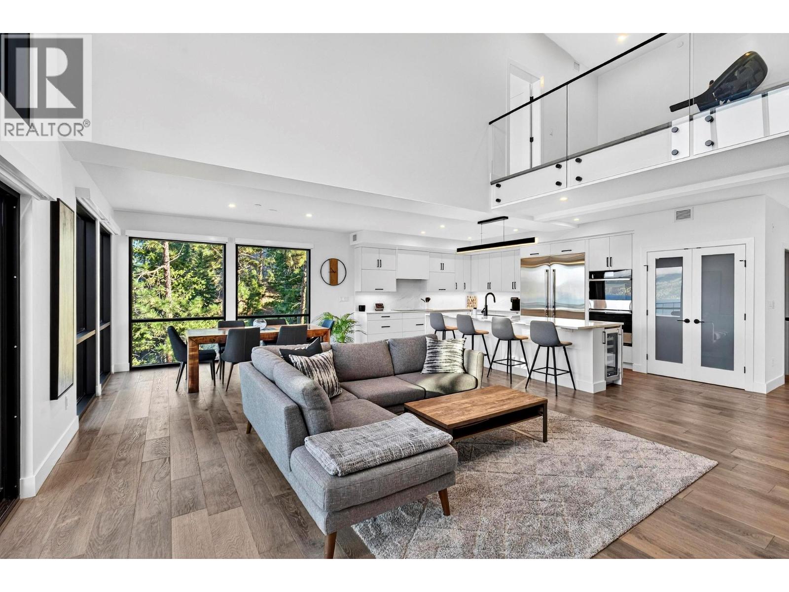 408 3434 McKinley Beach Drive, Kelowna