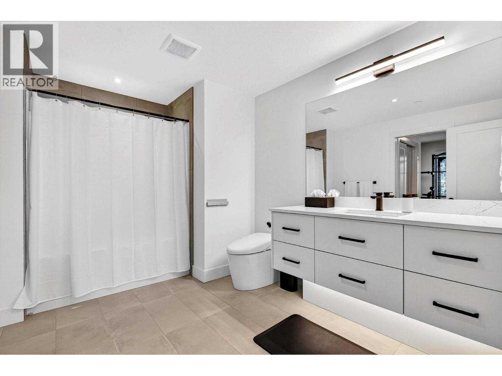 408 3434 McKinley Beach Drive, Kelowna