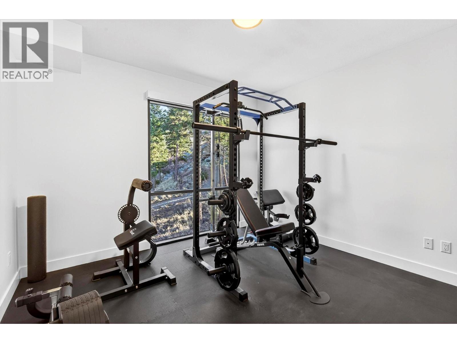 408 3434 McKinley Beach Drive, Kelowna