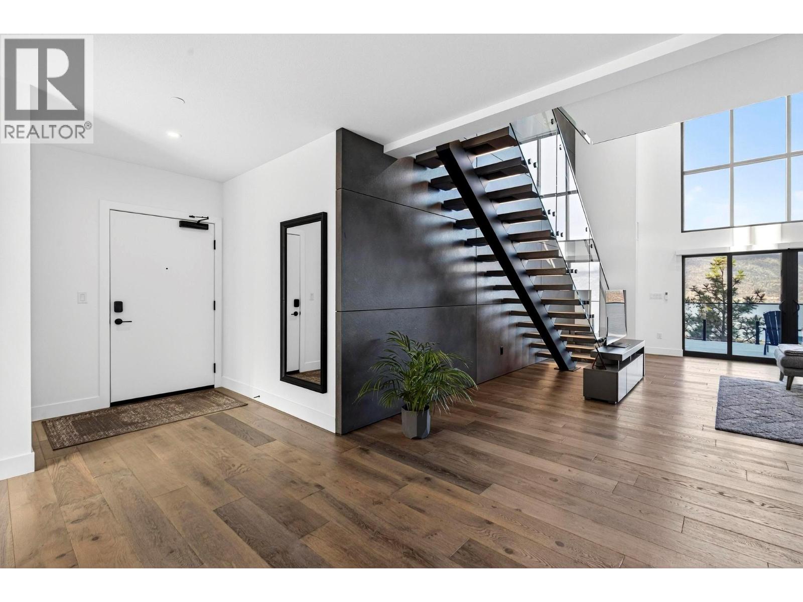 408 3434 McKinley Beach Drive, Kelowna