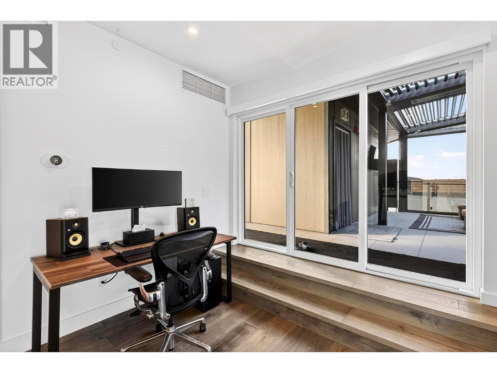 #408 3434 McKinley Beach Drive - 37