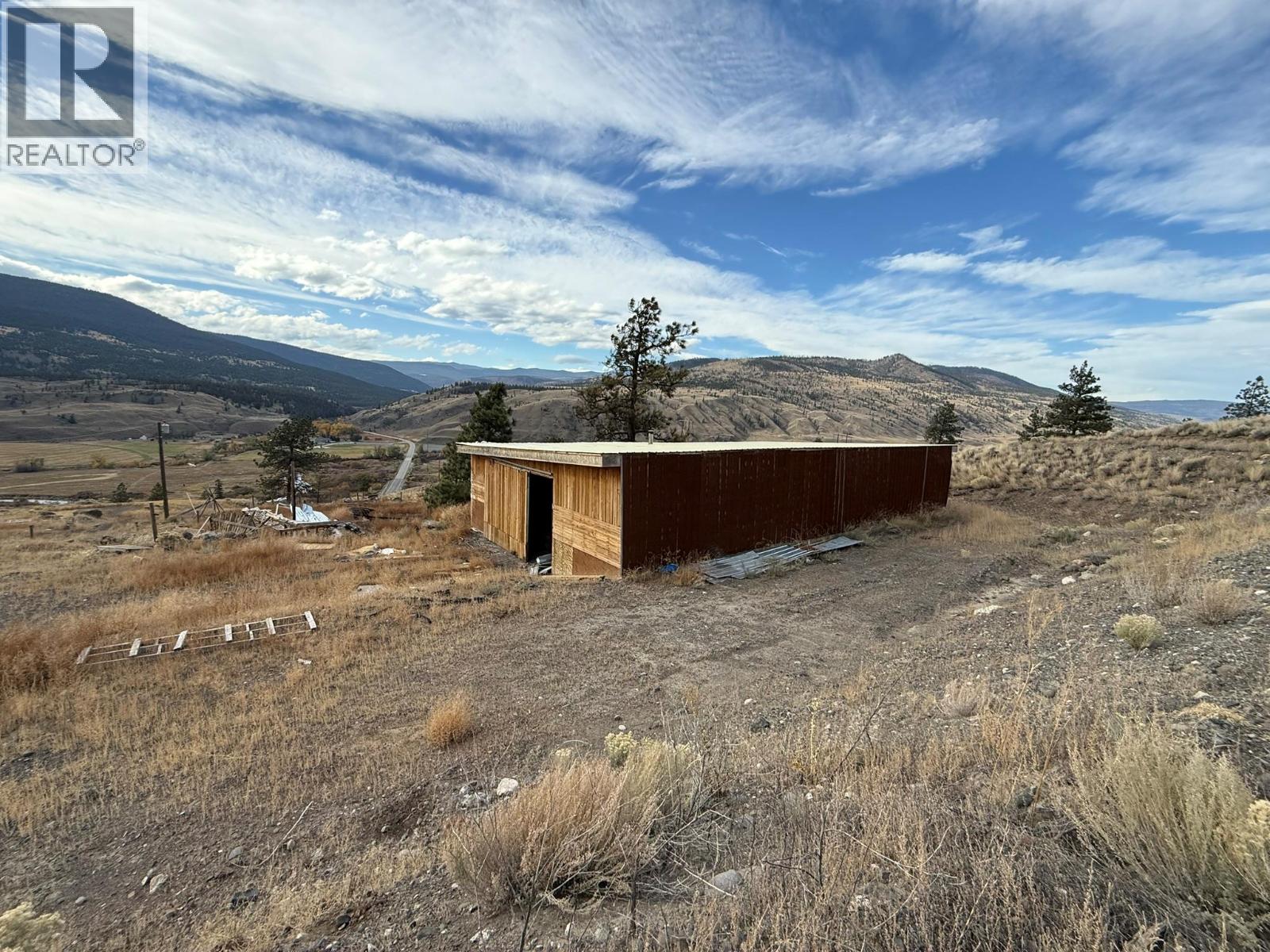 3580 CARIBOO 97 HIGHWAY - 16