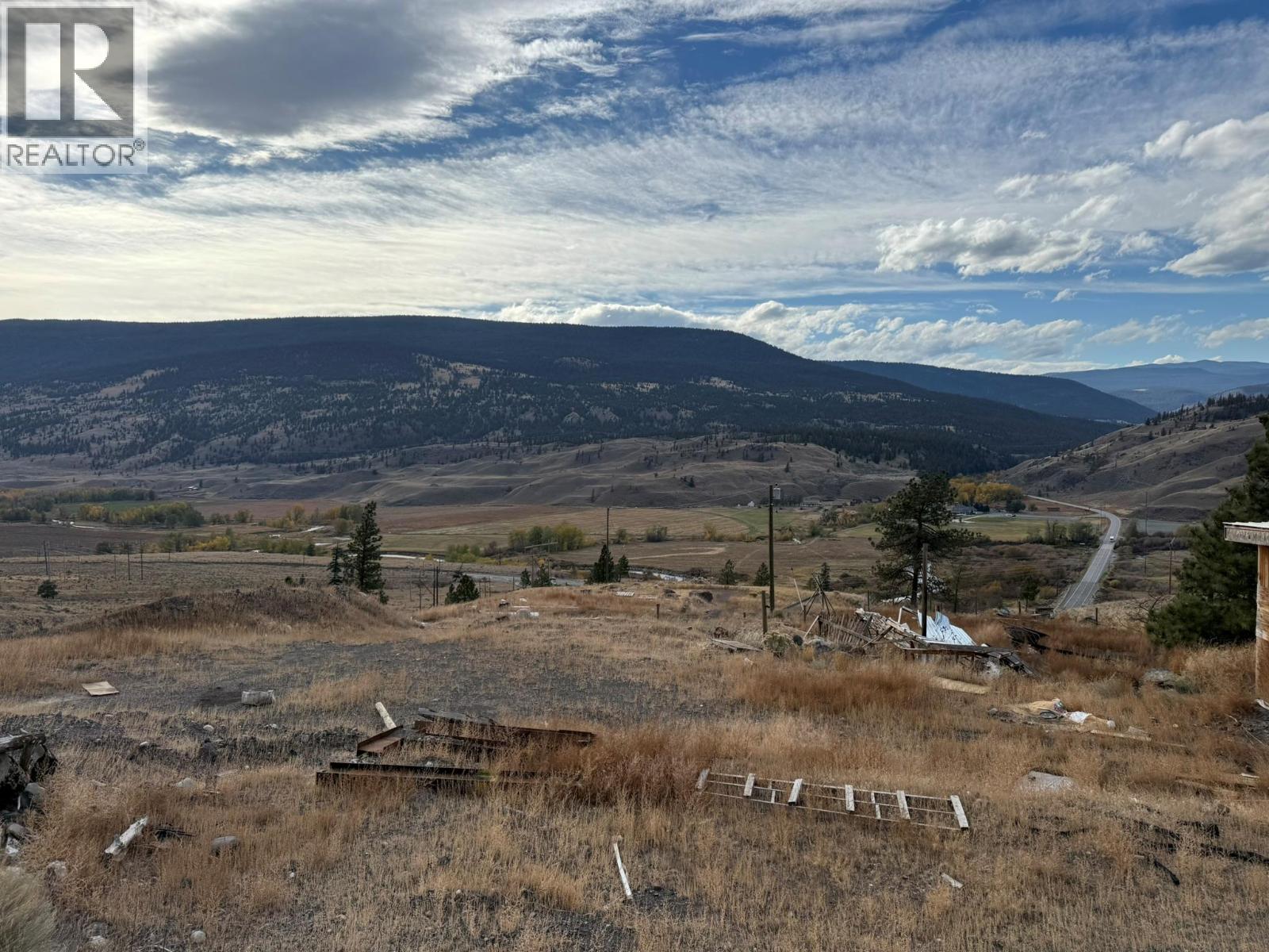 3580 CARIBOO 97 HIGHWAY - 23