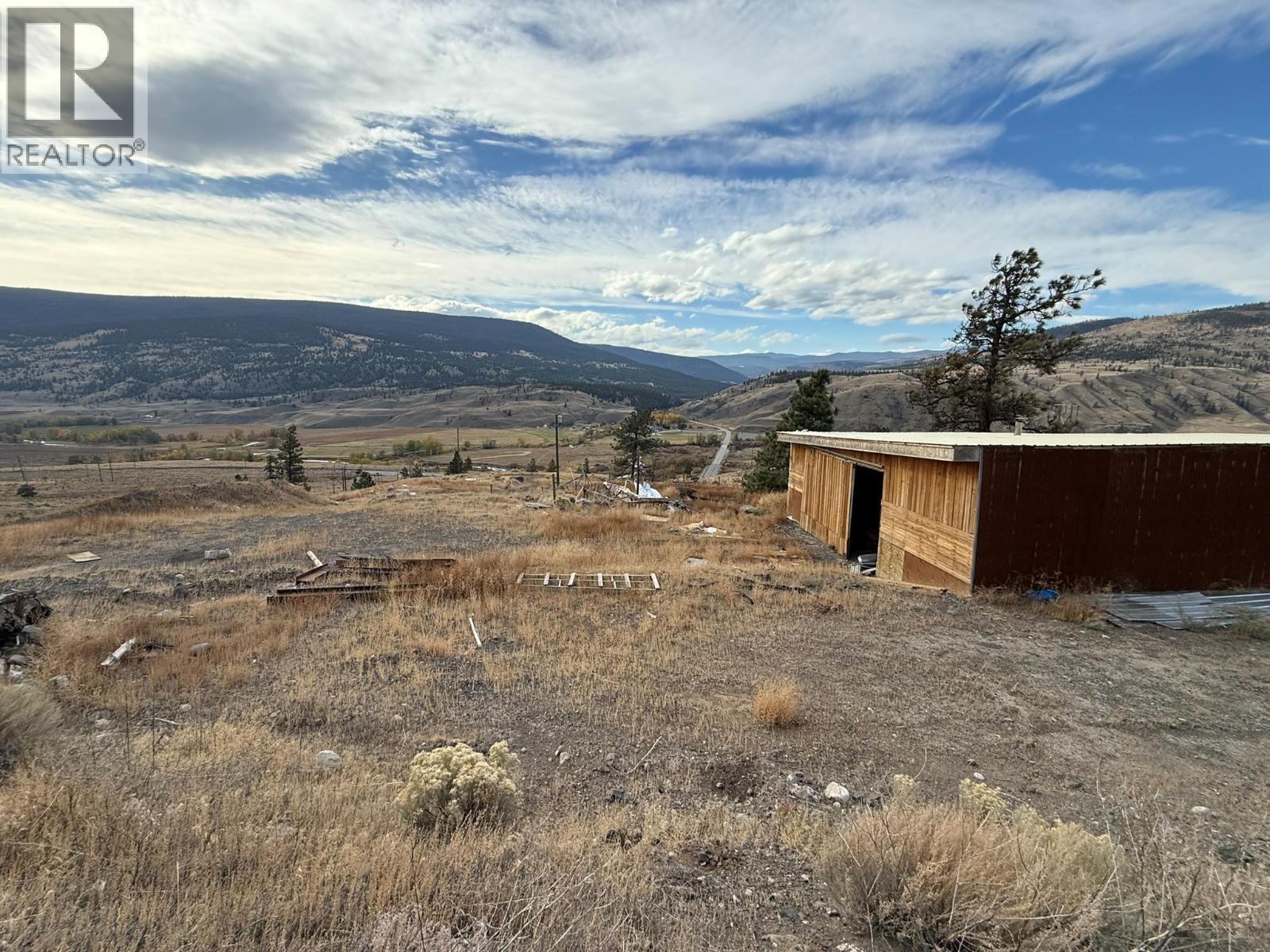 3580 CARIBOO 97 HIGHWAY - 10