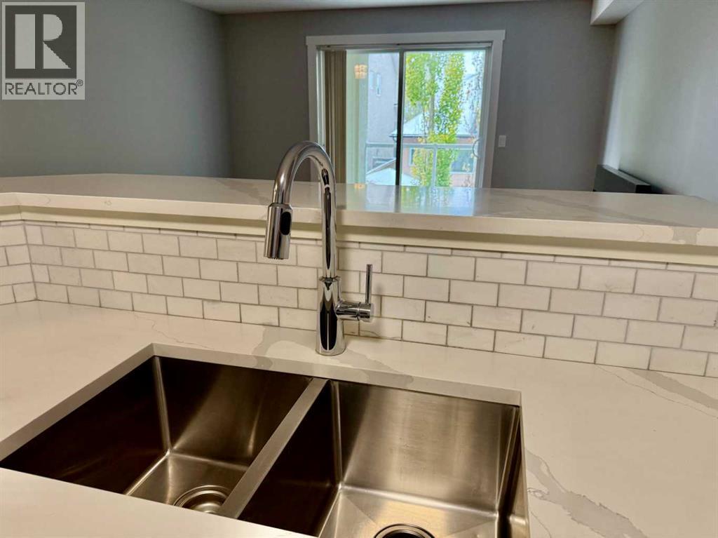 Single Family House for Sale in   Fish Creek Boulevard SW Evergreen Calgary 