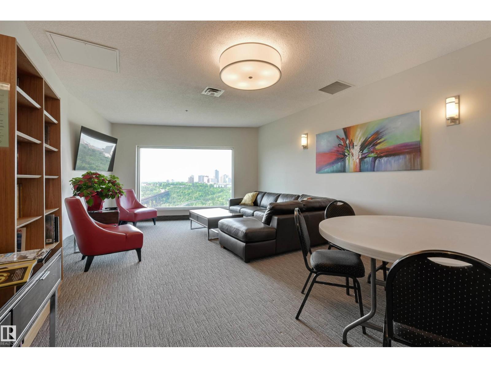 #501 9708 110 ST NW, Edmonton