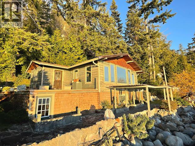 3377 ATREVIDA ROAD, Powell River