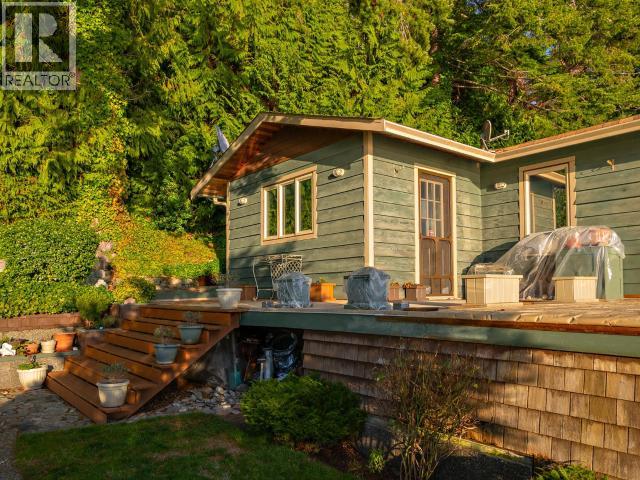 3377 ATREVIDA ROAD, Powell River