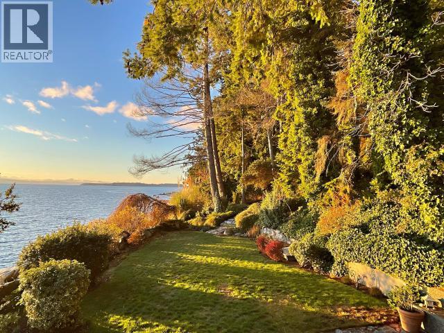 3377 ATREVIDA ROAD, Powell River