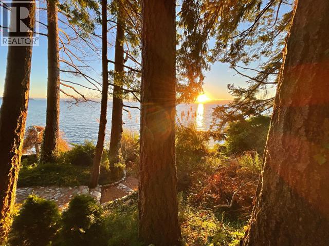 3377 ATREVIDA ROAD, Powell River