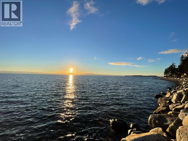 3377 ATREVIDA ROAD, Powell River