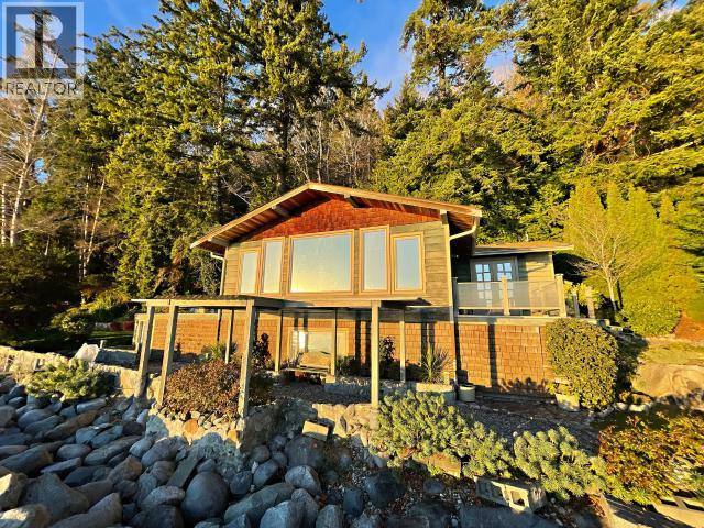 3377 ATREVIDA ROAD, Powell River