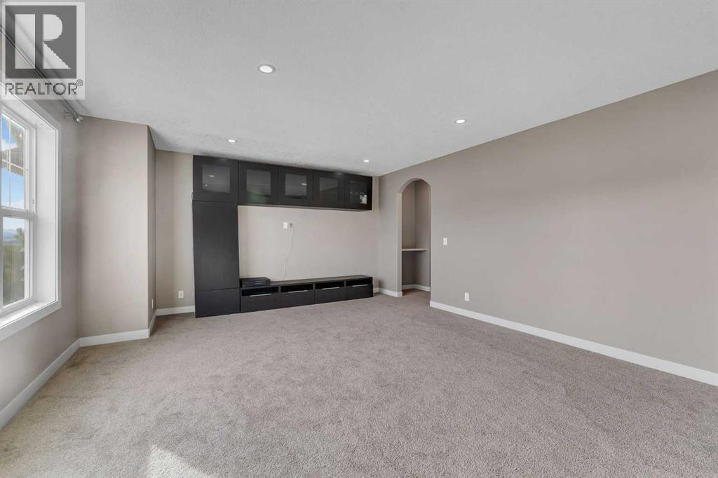 204 Sunset View, Cochrane