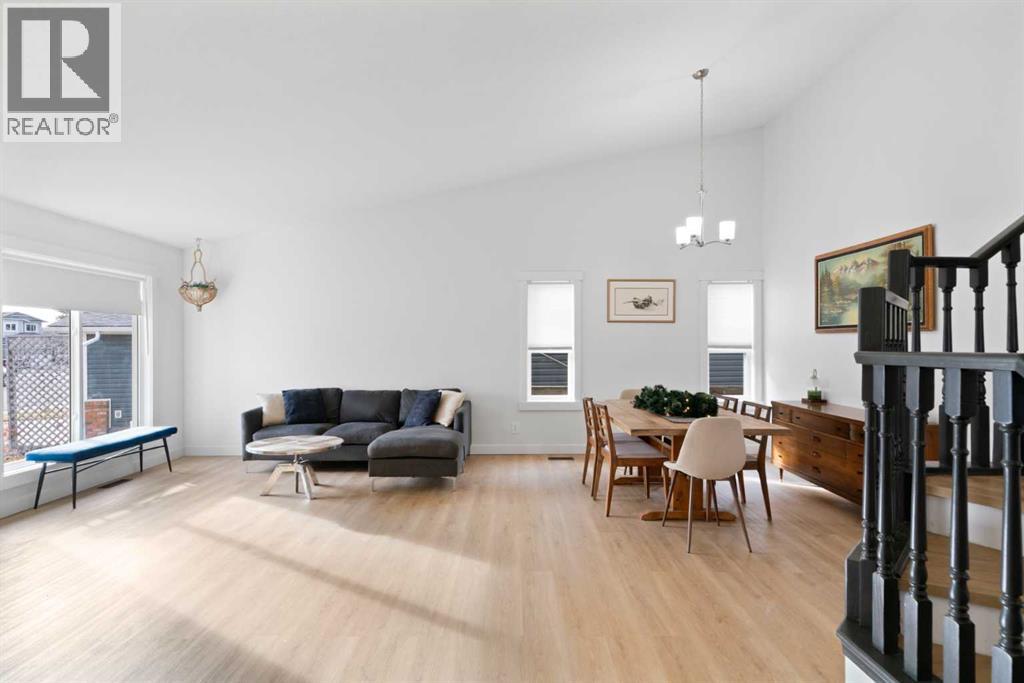 Single Family House 4 Level for Sale in  Riverside Crescent SE Riverbend Calgary 