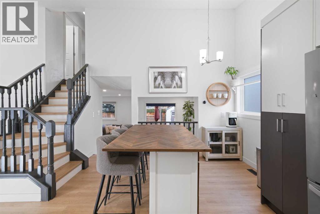 Single Family House 4 Level for Sale in  Riverside Crescent SE Riverbend Calgary 