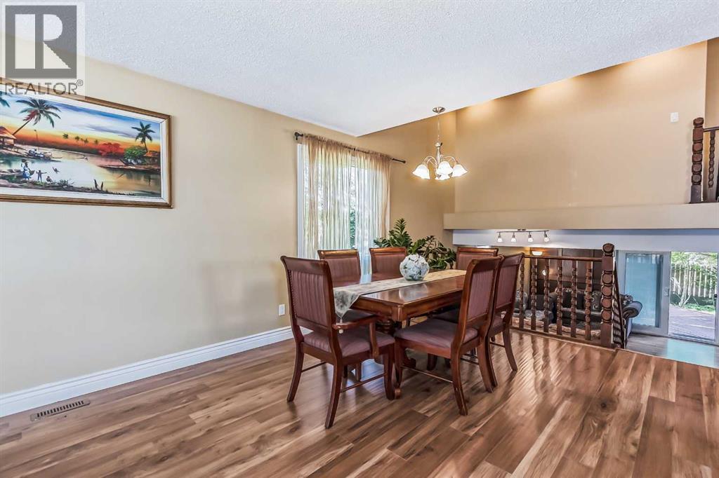 Single Family House 4 Level for Sale in  Bermuda Close NW Beddington Heights Calgary 
