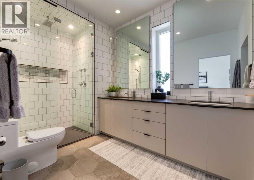 Single Family House for Sale in   Street SW Altadore Calgary 