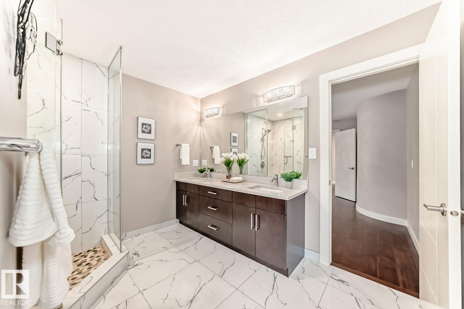 10 LEGACY TC, St. Albert