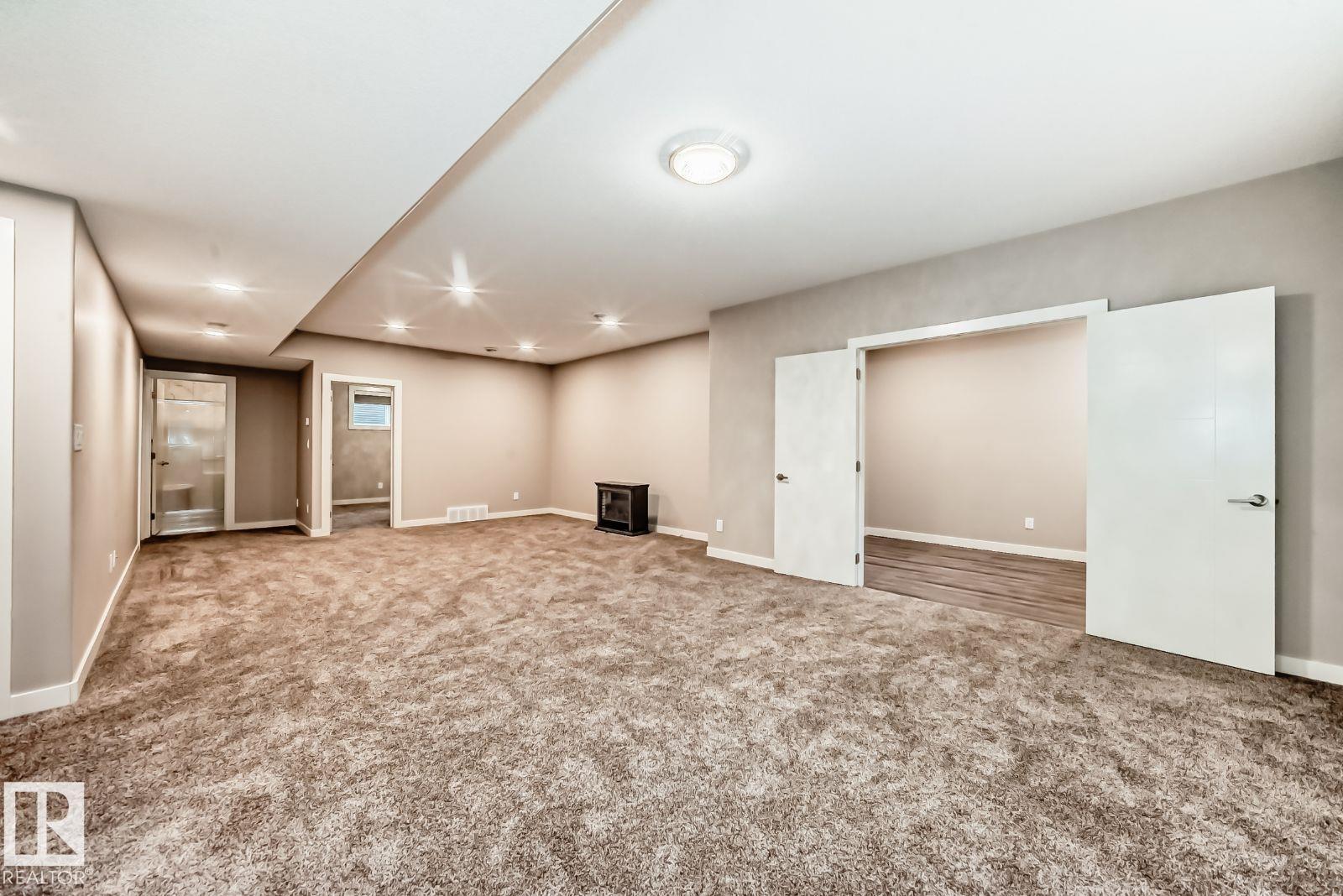 10 LEGACY TC, St. Albert