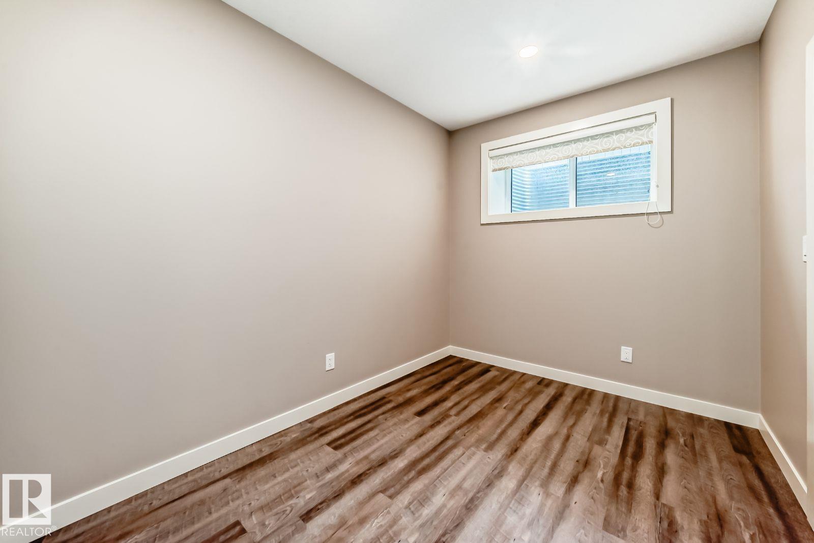 10 LEGACY TC, St. Albert