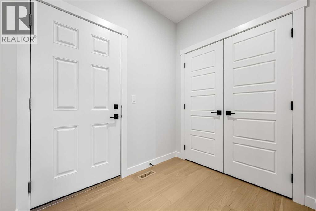 Single Family House for Sale in  Creekstone Grove SW Pine Creek Calgary 