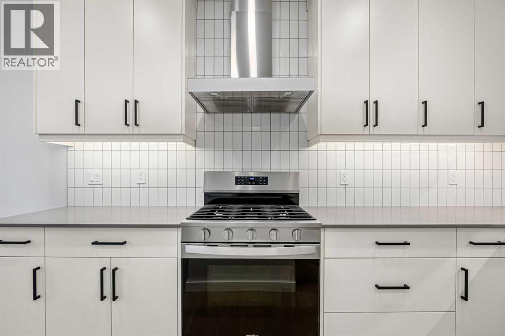 Single Family House for Sale in  Creekstone Grove SW Pine Creek Calgary 