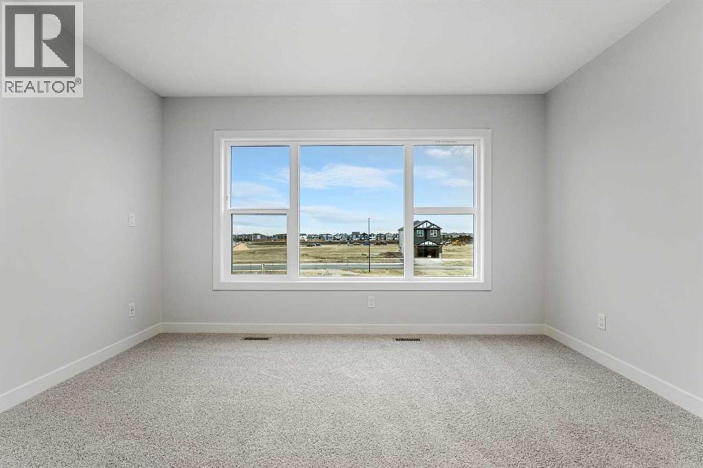 Single Family House for Sale in  Creekstone Grove SW Pine Creek Calgary 