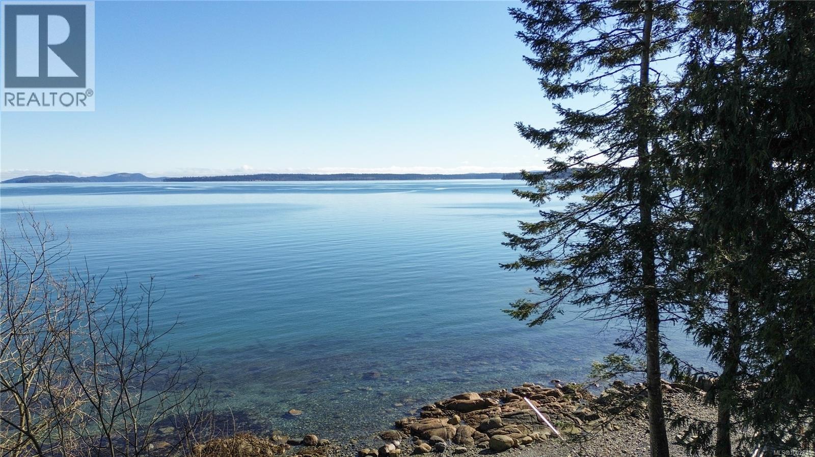  9005 Lochside Drive, North Saanich