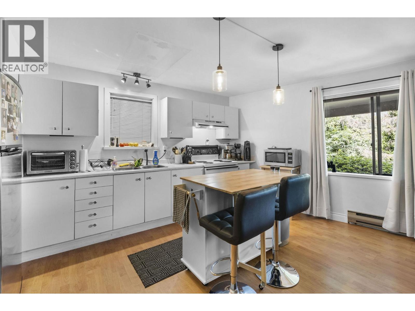 3456 MAIN AVENUE, Belcarra