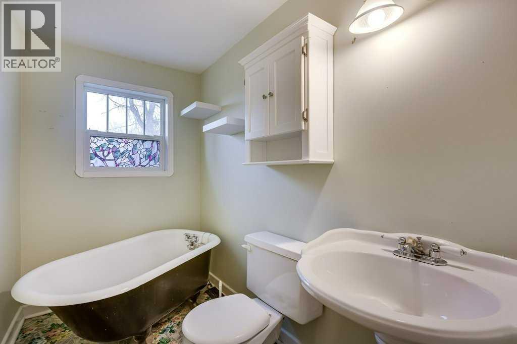 4915 44 Street, Innisfail