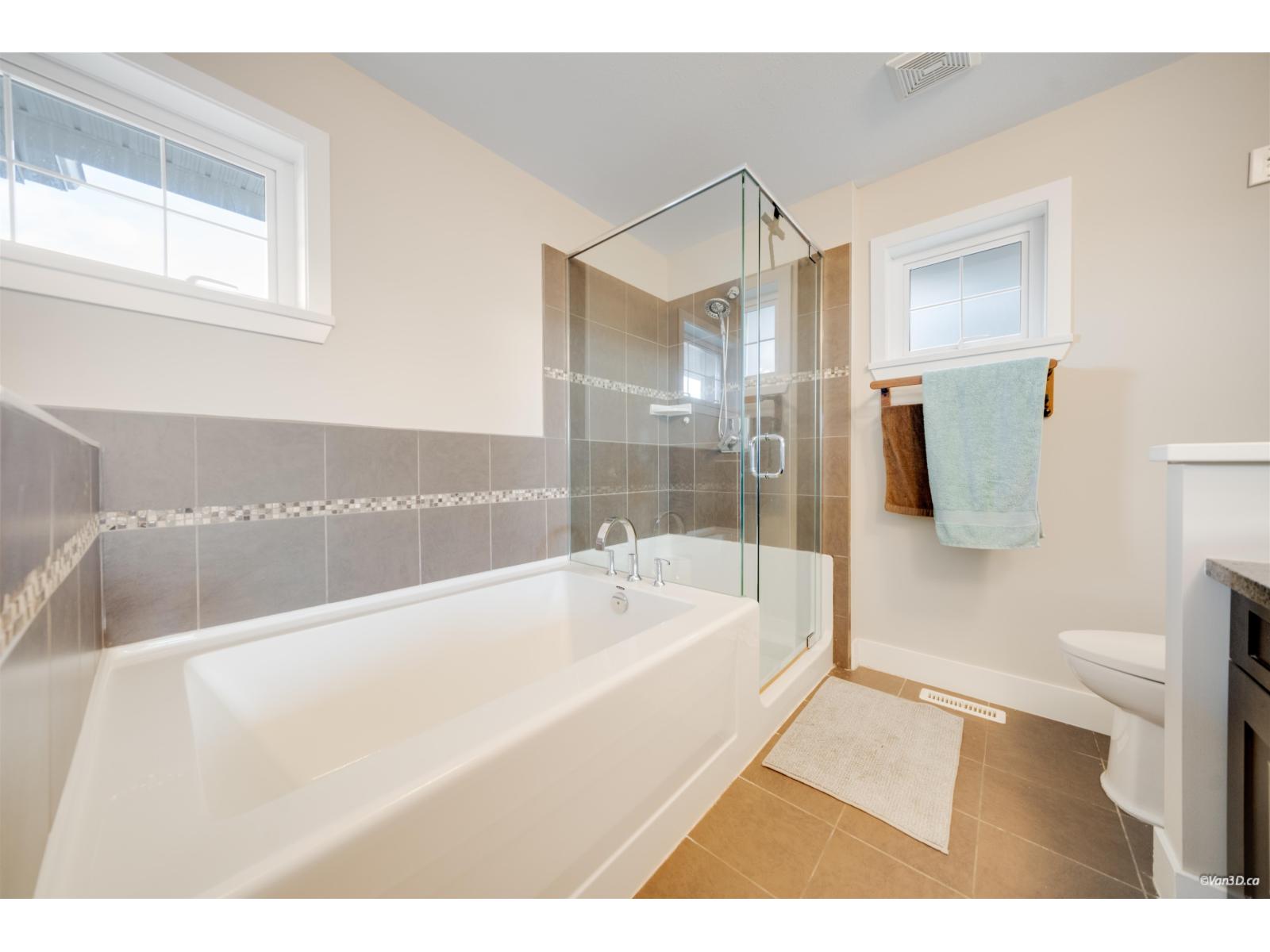 16076 28A AVENUE, Surrey