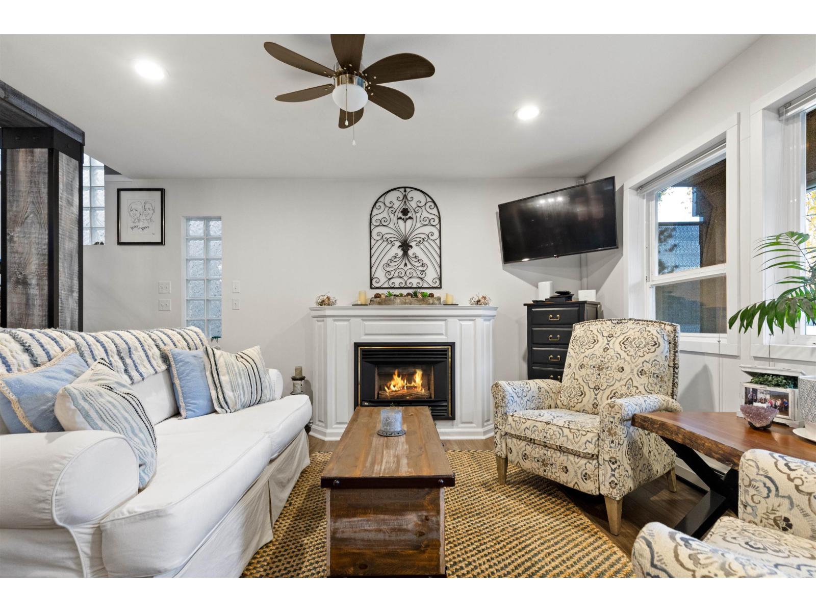 173 FIRST AVENUE, Cultus Lake North, Cultus Lake