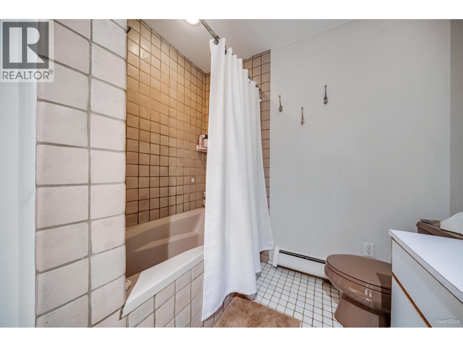 3758 W 35TH AVENUE, Vancouver