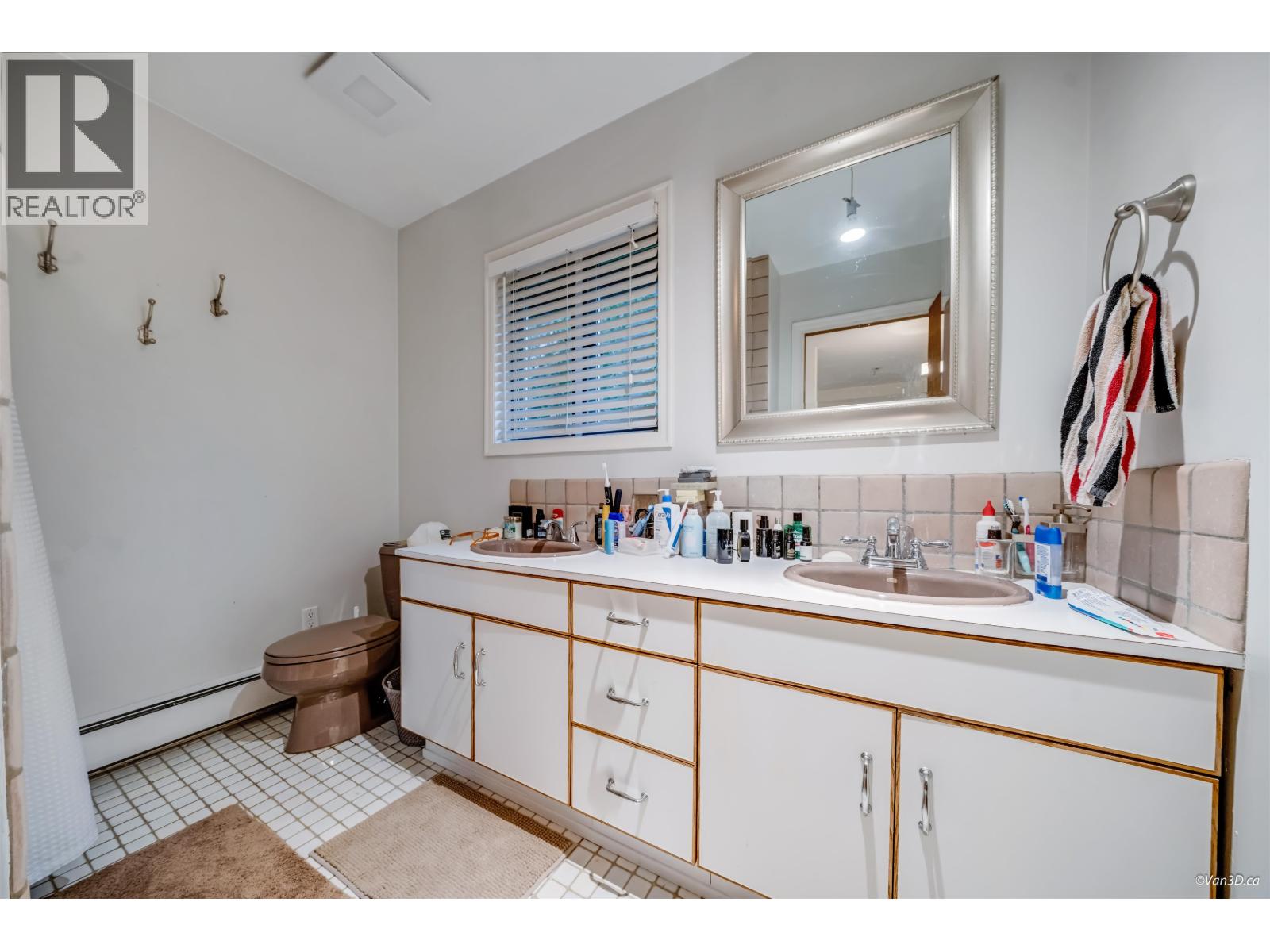 3758 W 35TH AVENUE, Vancouver