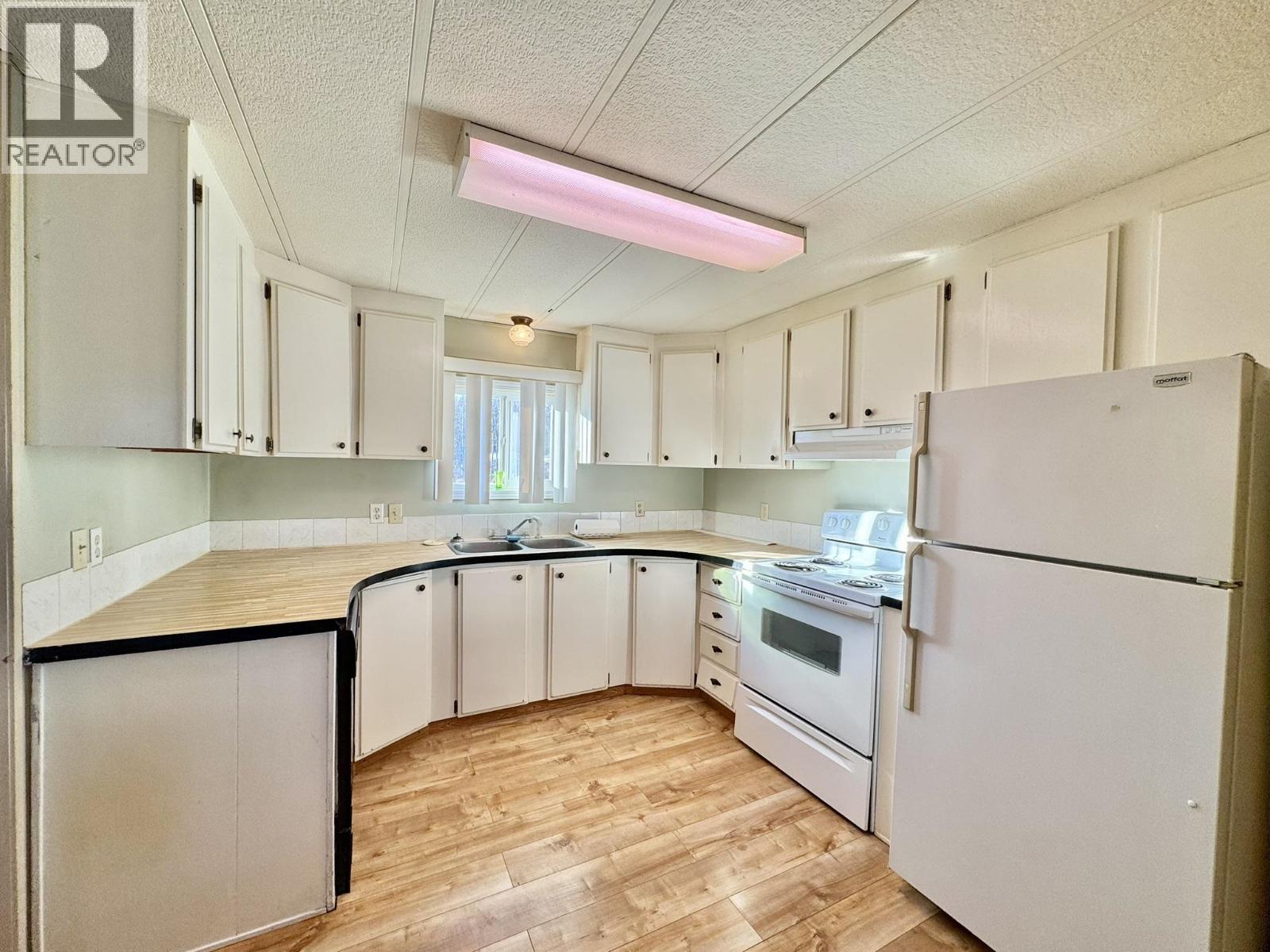 5563 103 MILE LAKE ROAD - 12