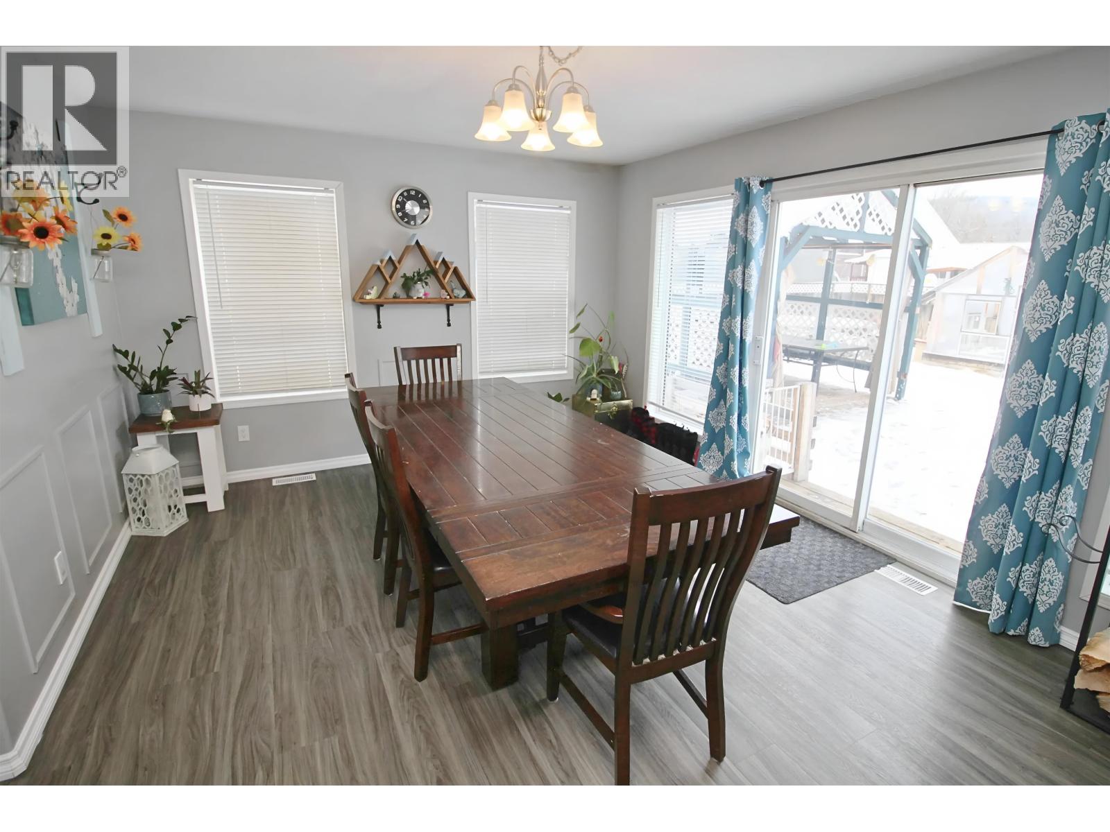 3261 5TH Street, Houston