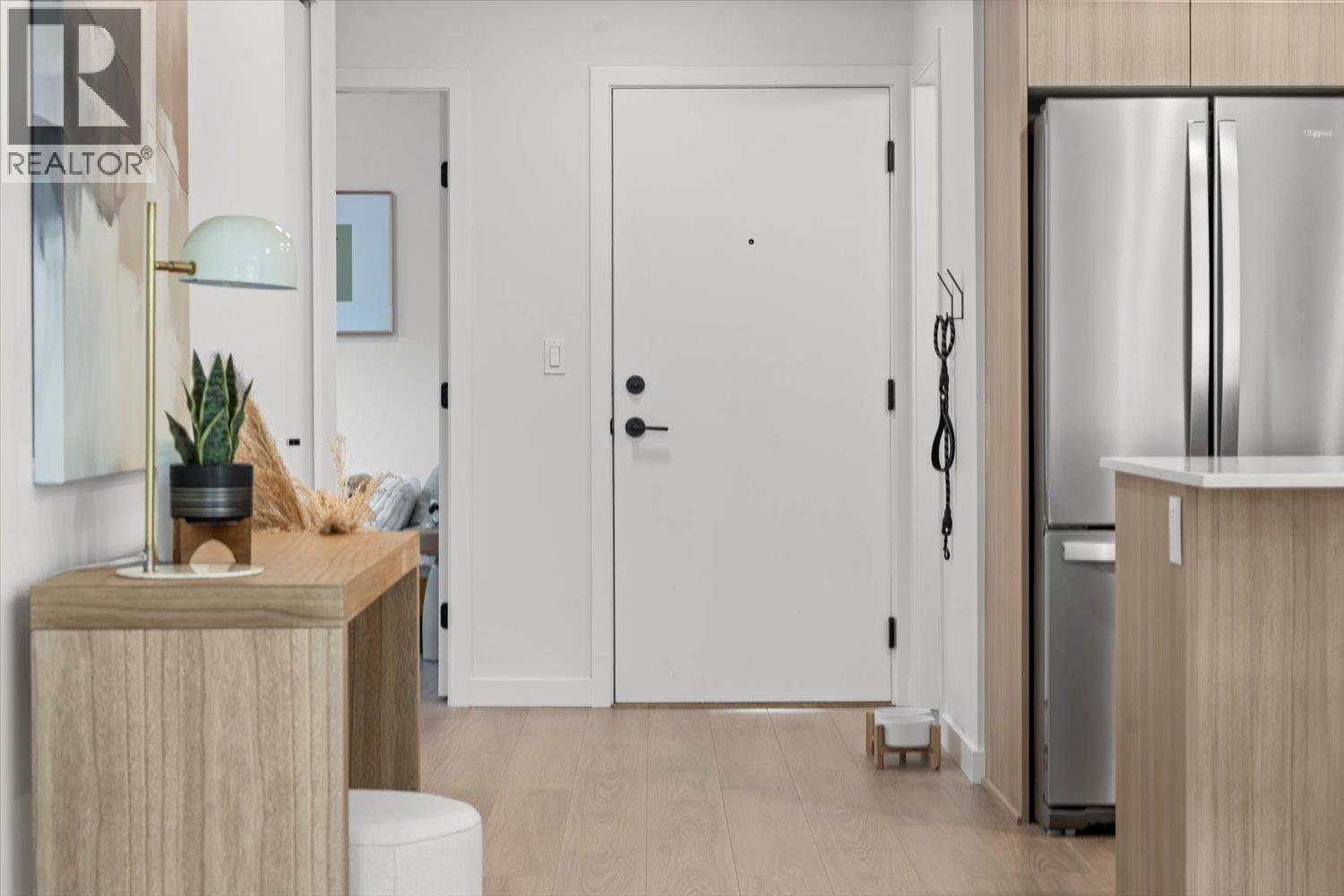 204 2277 HAWTHORNE AVENUE, Port Coquitlam