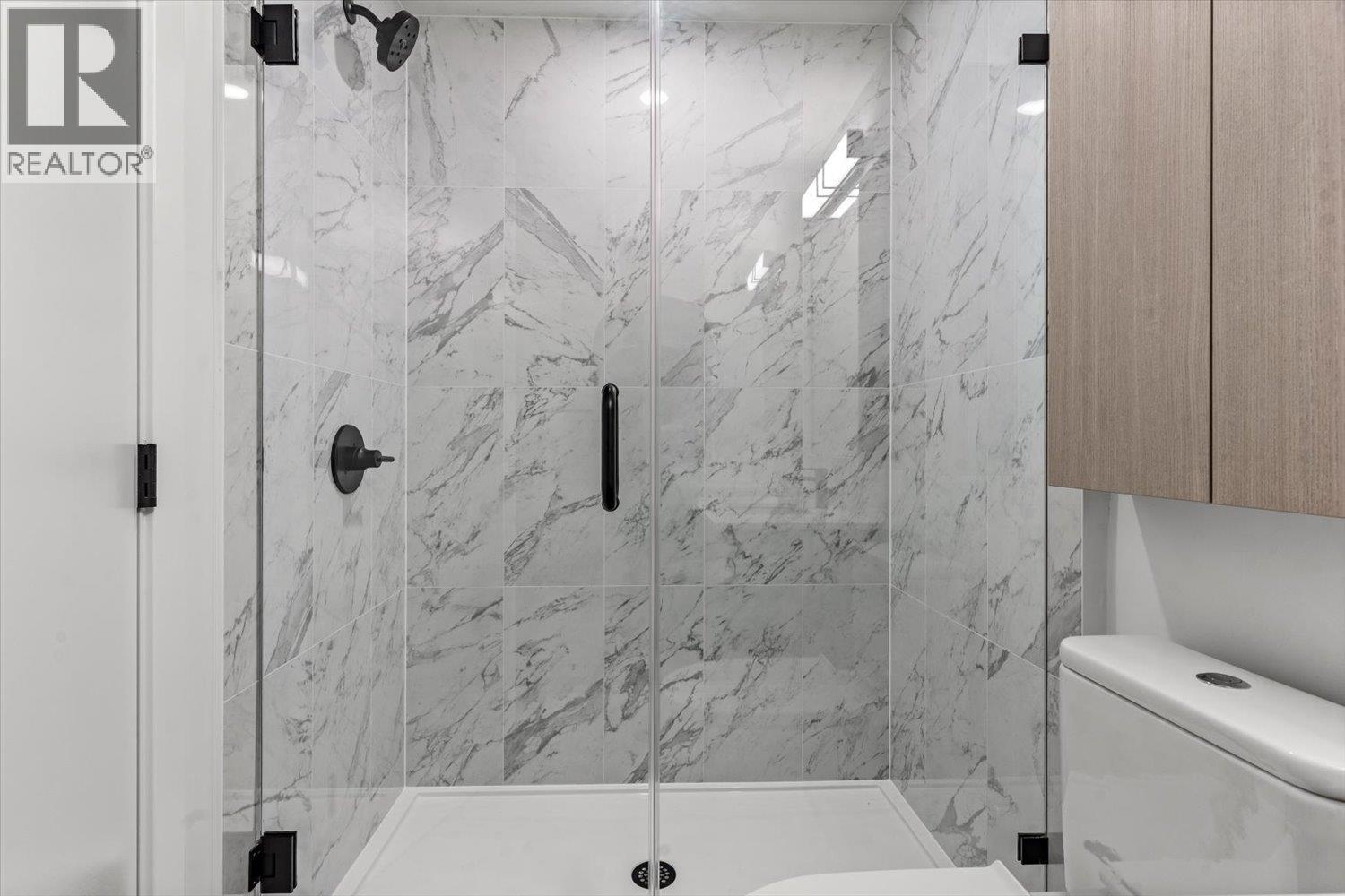 204 2277 HAWTHORNE AVENUE, Port Coquitlam