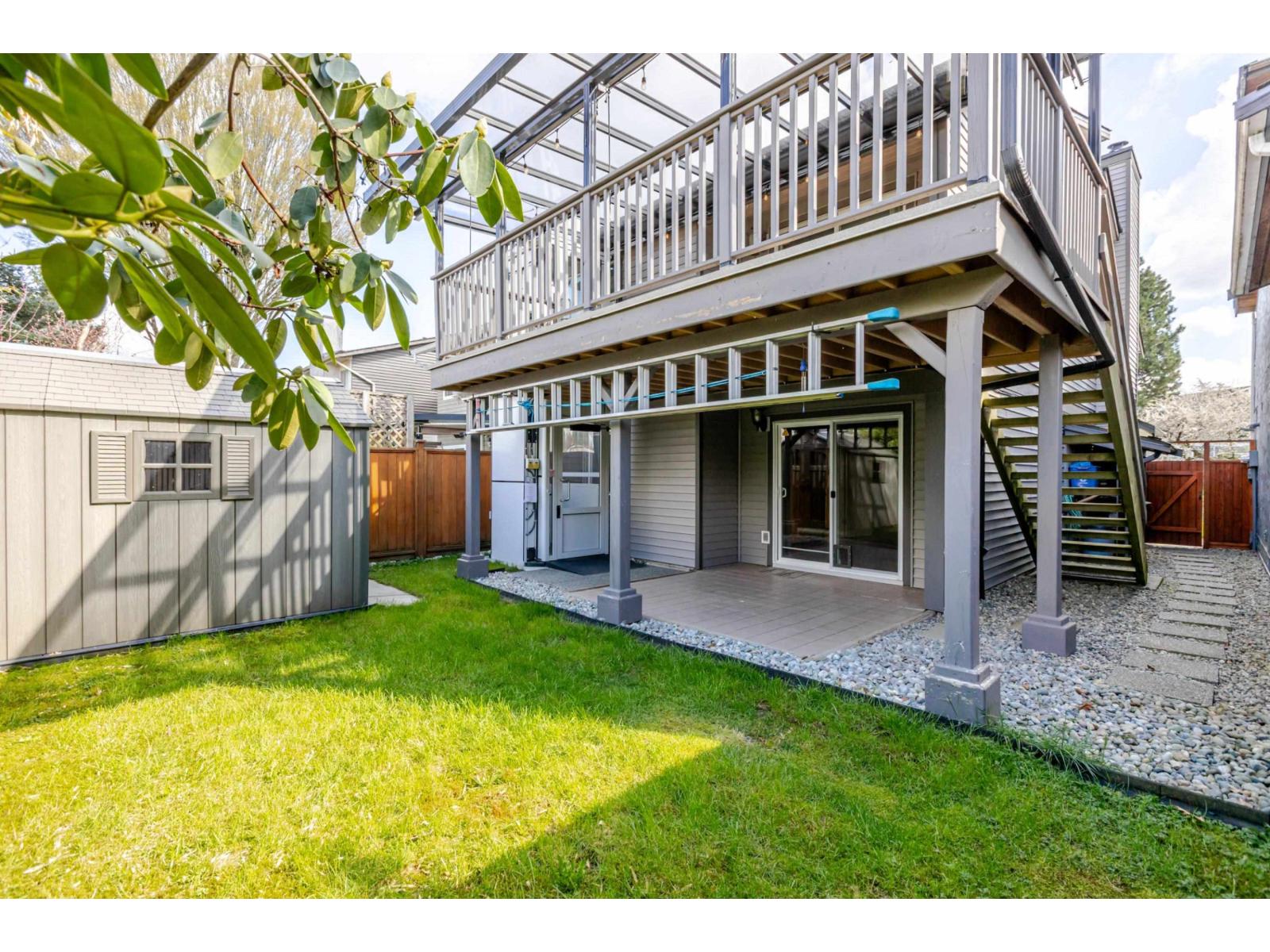 240 DAVIS CRESCENT, Langley