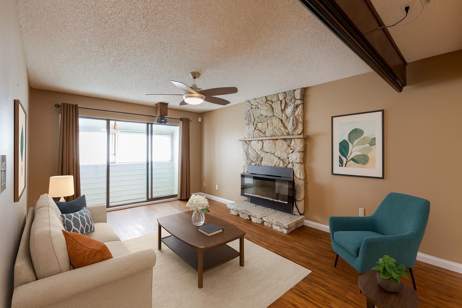 240 DAVIS CRESCENT, Langley