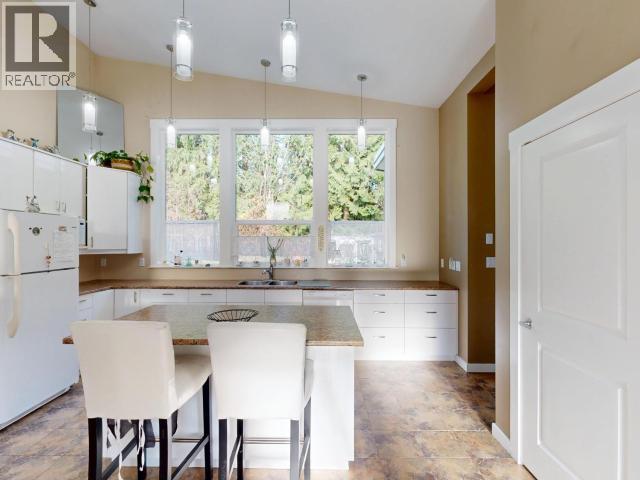 3004 PEBBLE BEACH ROAD, Powell River